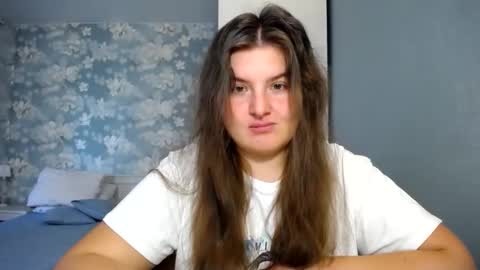 Elanis online show from 03.20.26