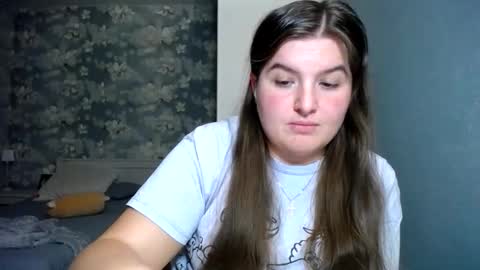 Elanis online show from 04.18.26