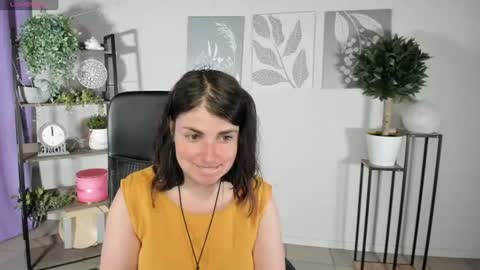 Snapshot of elara_starfall chatting on 06.22.26 Marta online show from 06.22.26