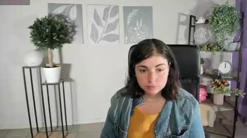 Snapshot of elara_starfall chatting on 06.29.26 Marta online show from 06.29.26