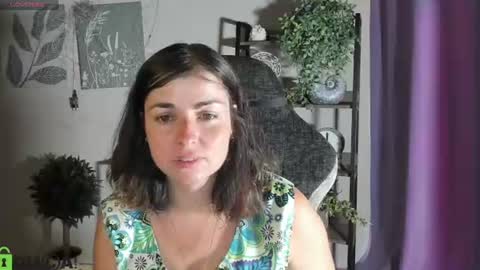 Snapshot of elara_starfall chatting on 07.30.26 Marta online show from 07.30.26