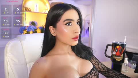 Elasummeer online show from 09.26.25