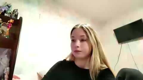 MIa online show from 03.12.26