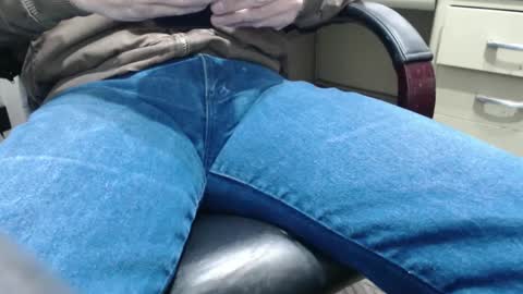 electra1021 online show from 02.28.25