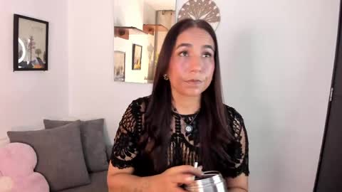 Electra- Please help me reach 100 likes online show from 05.24.26
