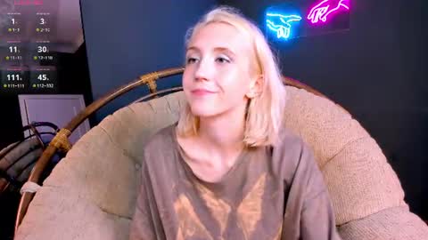 Elen  online show from 06.14.26
