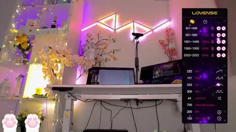 Snapshot of elena_marilyn chatting on 02.06.26 Elena online show from 02.06.26