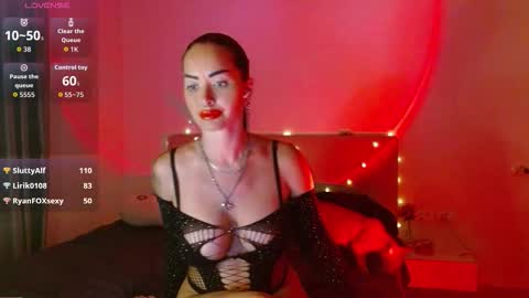 Elena online show from 11.27.25