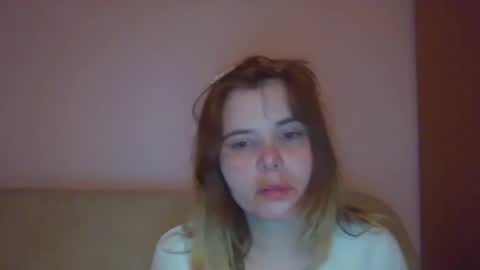 Elena online show from 11.06.25