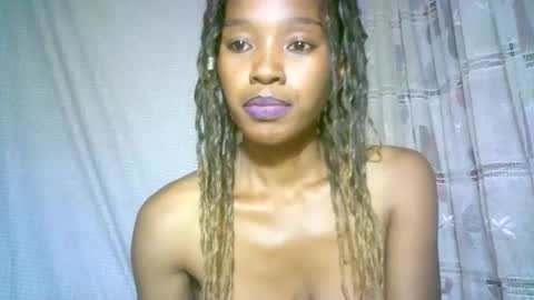 elenah013 online show from 01.30.25