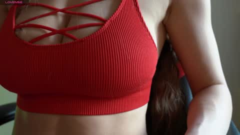 Heleonora online show from 12.30.24