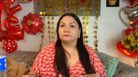 Snapshot of elenna_boobs_ chatting on 09.30.25 elenna_boobs_ online show from 09.30.25