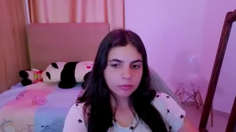 Snapshot of elenna_hotx chatting on 05.02.26 agnes online show from 05.02.26