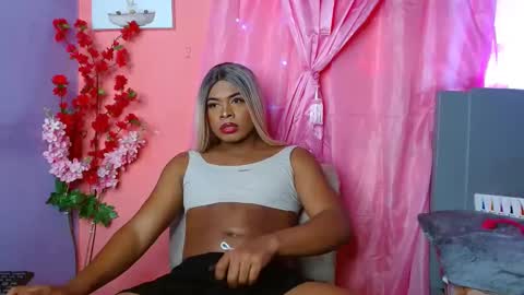 eletrabrowns online show from 02.14.25