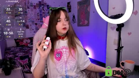 Snapshot of eleven_1134 chatting on 04.02.26 Kira online show from 04.02.26