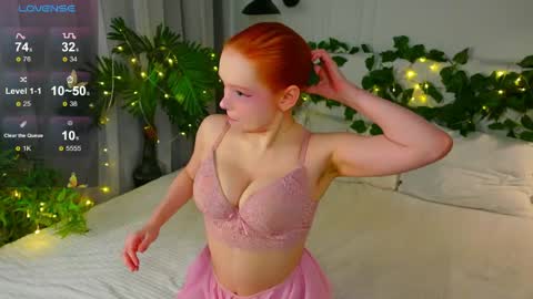 Snapshot of elfamirielle chatting on 05.02.26 Elfa online show from 05.02.26