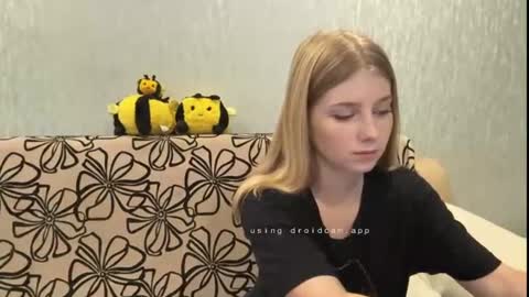 Snapshot of eli_sweetaura chatting on 08.05.26 eli_sweetaura online show from 08.05.26