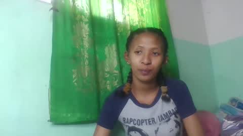 eliah193653 online show from 12.21.25