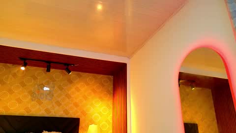 Snapshot of elian_craiggggg chatting on 02.18.26 Elian online show from 02.18.26