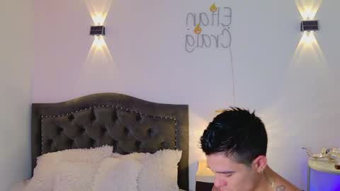 Snapshot of elian_craiggggg chatting on 04.29.26 Elian online show from 04.29.26