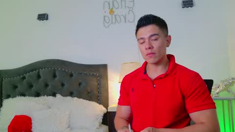 Snapshot of elian_craiggggg chatting on 05.03.26 Elian online show from 05.03.26