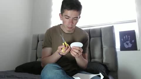 Elian online show from 12.31.24