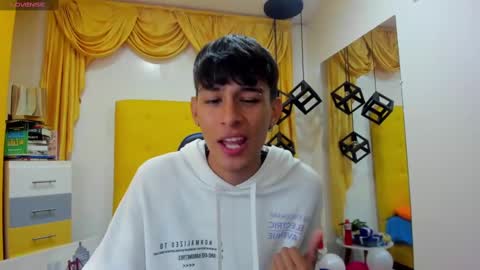 E L I A S online show from 02.25.25