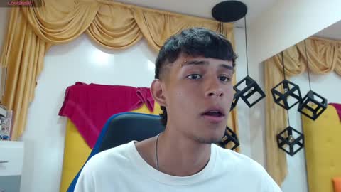 E L I A S online show from 03.04.25