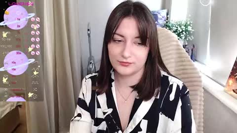 Elise online show from 09.26.25