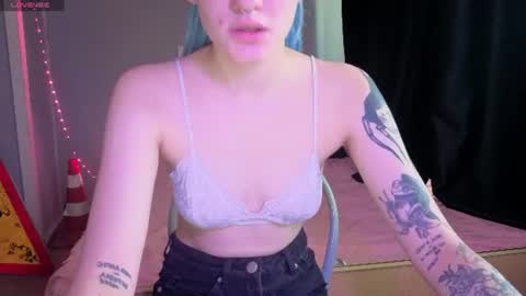 Snapshot of elieiza_xo chatting on 07.10.26 elieiza_xo online show from 07.10.26