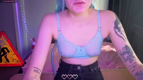 Snapshot of elieiza_xo chatting on 07.21.26 elieiza_xo online show from 07.21.26