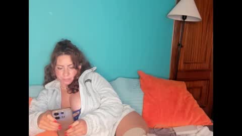 elifgirasol online show from 03.04.25