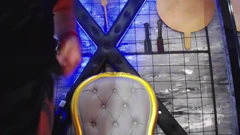 Snapshot of elih_bdsm chatting on 01.11.25 Elih online show from 01.11.25