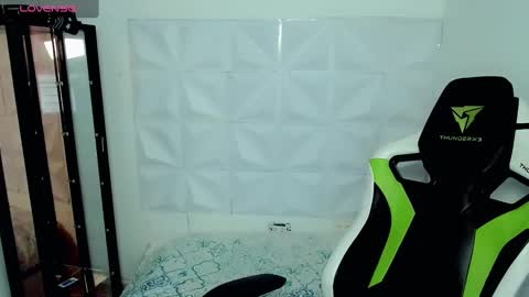 bby-santy online show from 12.04.24