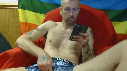 Elija Blue online show from 06.10.26