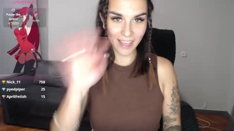 Snapshot of elina_posh chatting on 11.26.25 Liza online show from 11.26.25