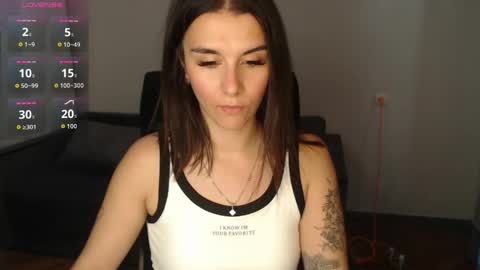 Snapshot of elina_posh chatting on 05.24.26 Liza online show from 05.24.26