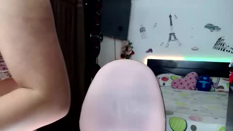 Elina  online show from 03.07.25