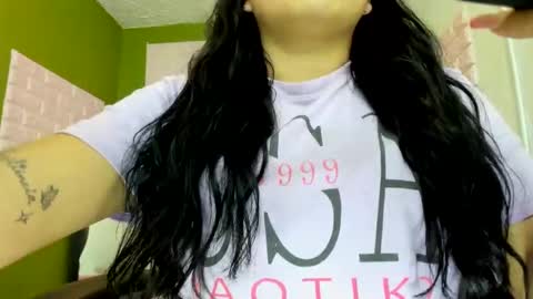 Elina  online show from 10.02.25