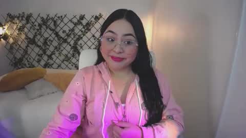 Elina  online show from 02.23.26