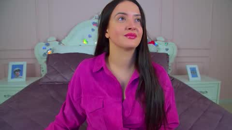 ElinaBellucci online show from 02.18.26