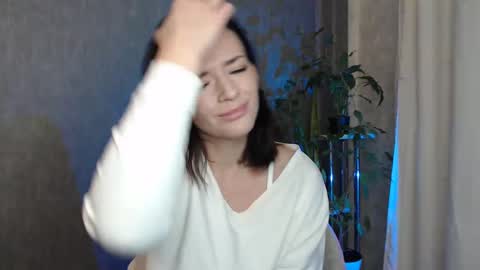 Snapshot of elinapretty chatting on 02.03.25 Elina online show from 02.03.25