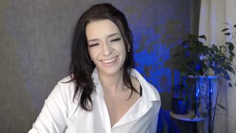 Elina online show from 02.23.26