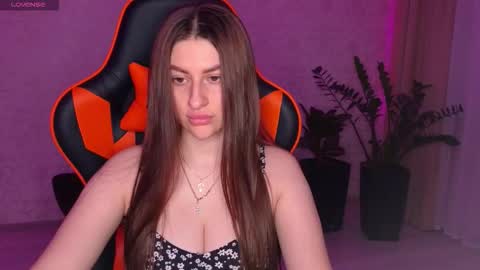 Elina online show from 09.21.25