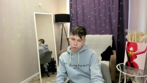 eliotmars online show from 04.24.26