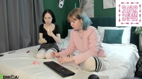 Snapshot of elira_vane chatting on 05.21.26 Elira Vane online show from 05.21.26
