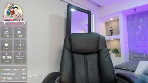 Snapshot of elisa_collins chatting on 12.31.24 ELISSA online show from 12.31.24