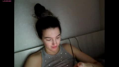 elisa_dove208 online show from 12.22.25