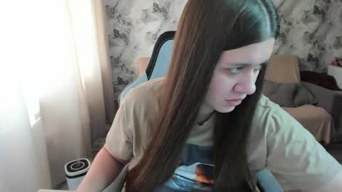 Aletta Oushen online show from 09.27.25