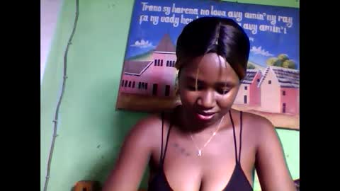 Snapshot of elisabeth2525 chatting on 01.31.25 elisabeth2525 online show from 01.31.25